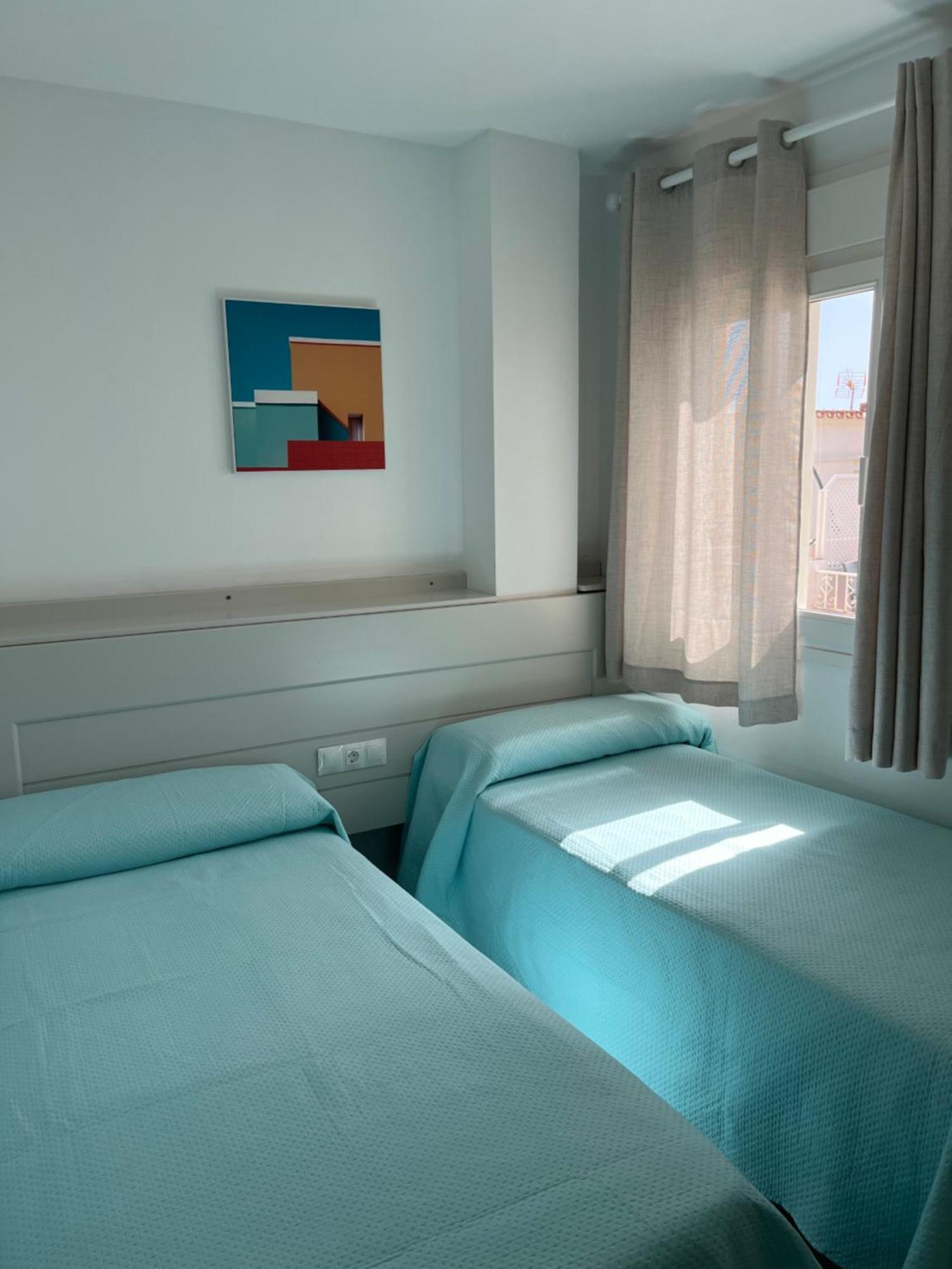 טורמולינוס Apartamentos La Proa מראה חיצוני תמונה